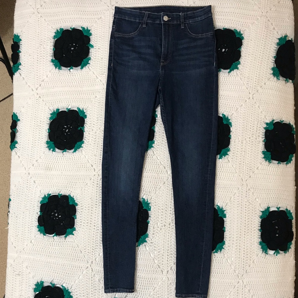 Ultra High-Waist Skinny Jeans